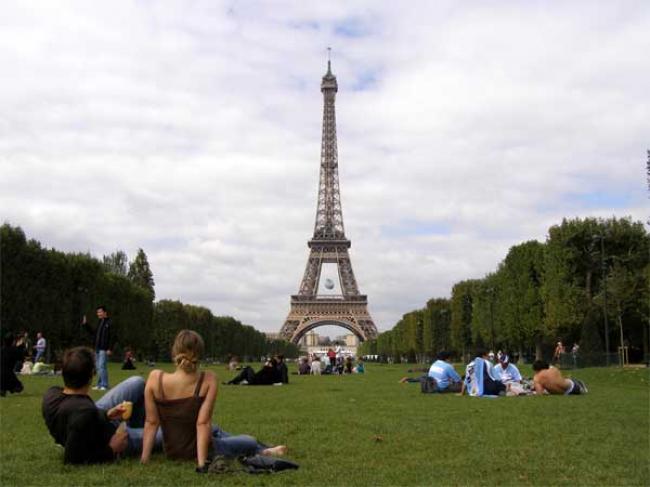 An Evening in Paris