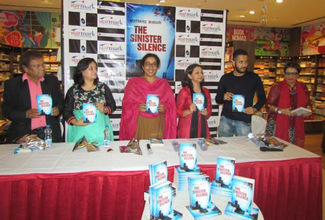 Kolkata: Starmark launches Moitrayee Bhaduri’s The Sinister Silence Kolkata: Starmark launches Moitrayee Bhaduri’s The Sinister Silence