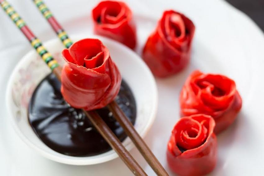 Wow! Momo launches Rose shaped chocolate momo for Valentine's season