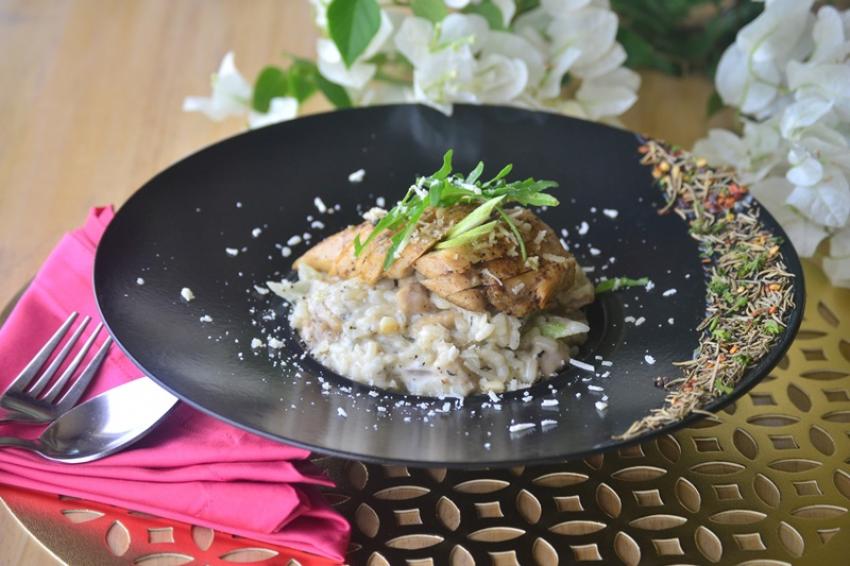 Enjoy Room Service by Polo Floatel bistro menu while you wait for the hotel to start operations Enjoy Room Service by Polo Floatel bistro menu while you wait for the hotel to start operations