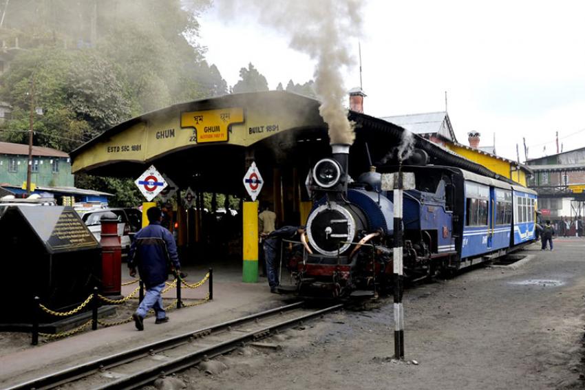 Ghum Festival 2021: A date with the Darjeeling Himalayan Railways Ghum Festival 2021: A date with the Darjeeling Himalayan Railways