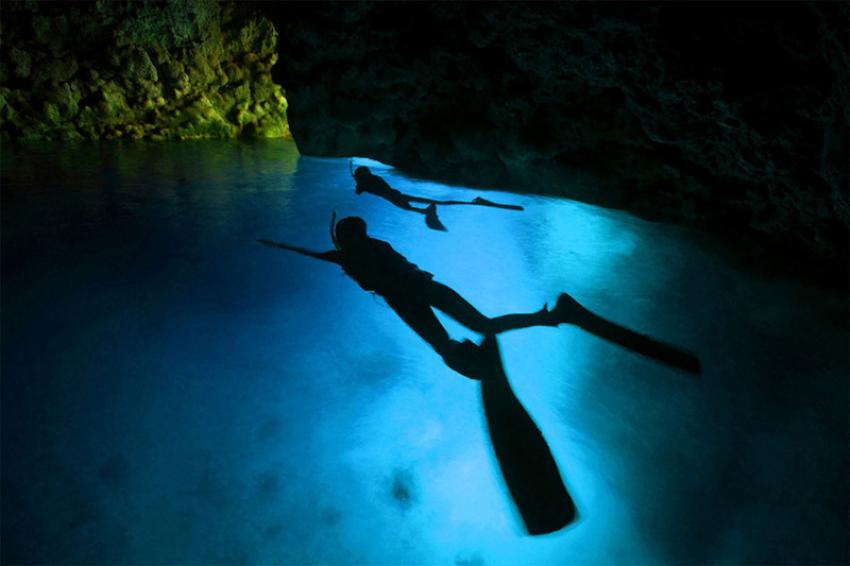 Snorkelling in Okinawa