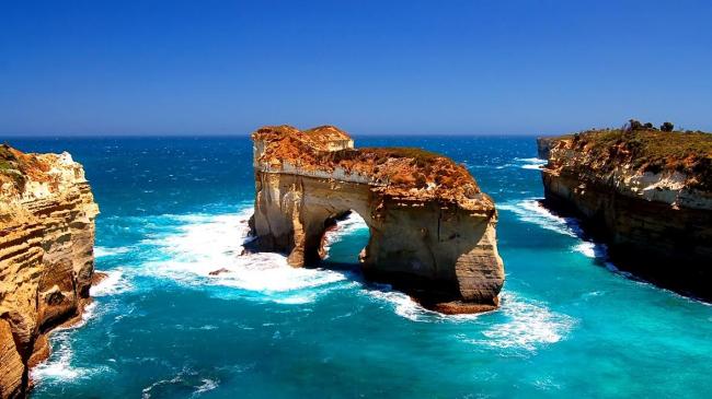Tourism Australia ties up with airlines to offer attractive fare deals Tourism Australia ties up with airlines to offer attractive fare deals