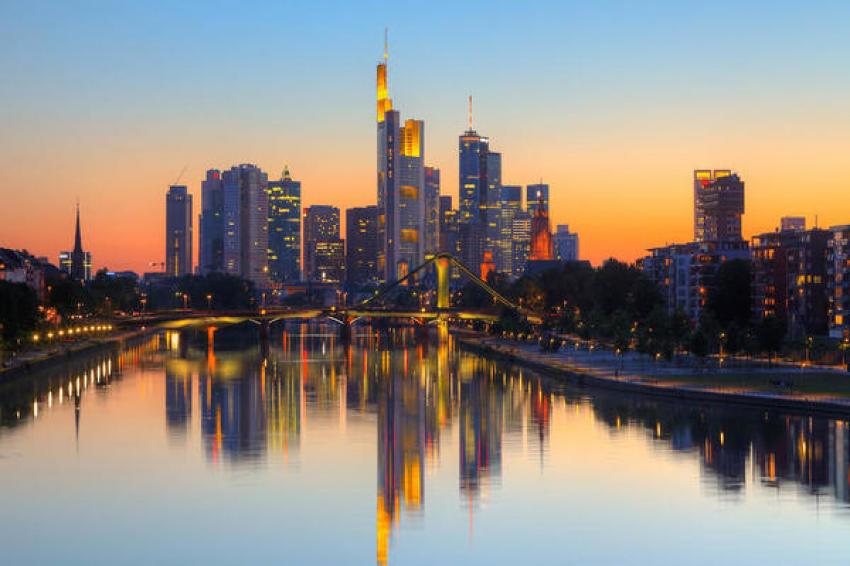 Round trip flight to Europe now at $355 Round trip flight to Europe now at $355