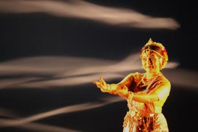 Mitrayan, in association with Bikramshila and Gaudiya Nritya Bharati, presents Tamaso Ma Jyotirgamaya in Kolkata today Mitrayan, in association with Bikramshila and Gaudiya Nritya Bharati, presents Tamaso Ma Jyotirgamaya in Kolkata today