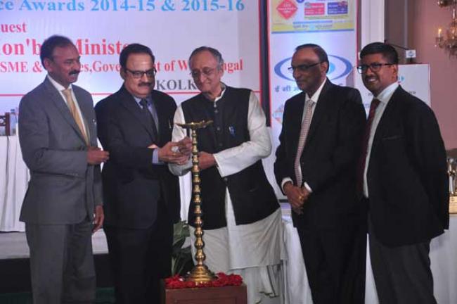FIEO holds its Exports Excellence Award in Kolkata FIEO holds its Exports Excellence Award in Kolkata