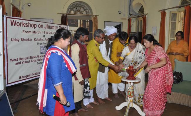 Kolkata: Workshop on Jhumur ensures survival of one of Bengal's folk music genre Kolkata: Workshop on Jhumur ensures survival of one of Bengal's folk music genre