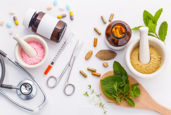 Ayurveda or Allopathy? Which One to Choose Ayurveda or Allopathy? Which One to Choose