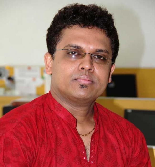 Author interview: Uttarayan Deb on his Bengali book 'Bachai Pyanchforn 50' Author interview: Uttarayan Deb on his Bengali book 'Bachai Pyanchforn 50'