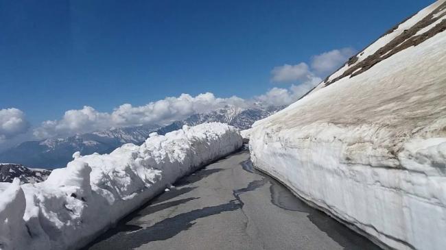 Snow cleared, Rohtang Pass reopens Snow cleared, Rohtang Pass reopens