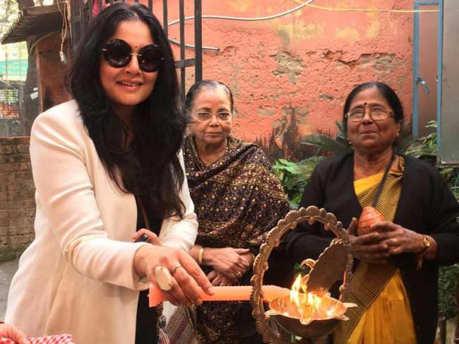 Fashion designer Agnimitra Paul opens exhibition to help women entrepreneurs