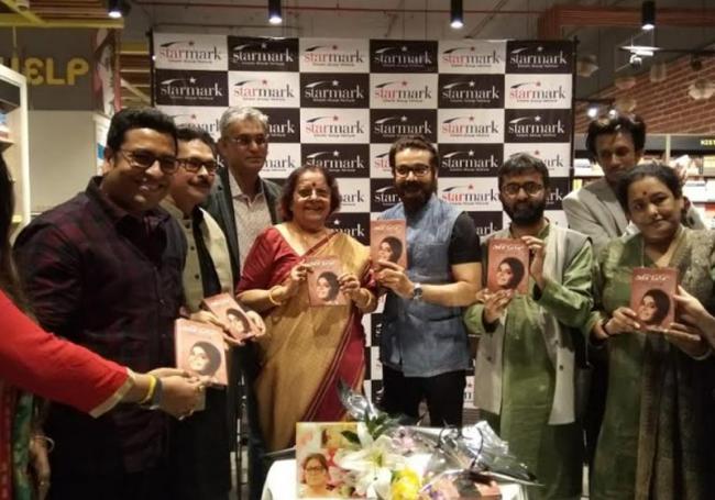 Truth without any packaging, says Prosenjit about Lily Chakraborty's autobiography Truth without any packaging, says Prosenjit about Lily Chakraborty's autobiography