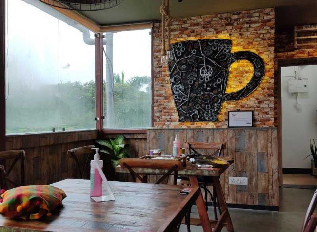 Na-Ru-Meg… the rooftop café with a view Na-Ru-Meg… the rooftop café with a view