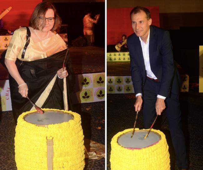 Astrid Wege, Director of Max Mueller Bhavan in Kolkata and Alexey Idamkin, Consul General of Russia in Kolkata, try their hands at the dhak at the ITC Royal Bengal