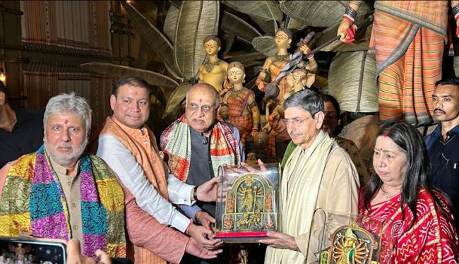 Bengal Guv R. N. Ravi inaugurates Chaltabagan Lohapatty Durga Puja&rsquo;s 84th edition &lsquo;Nishan &mdash; The Mark&rsquo;