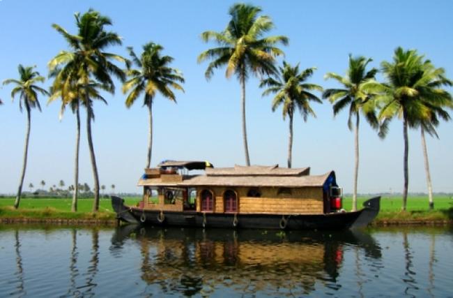 Union Tourism Minister launches 'Visit Kerala 2015' initiative  