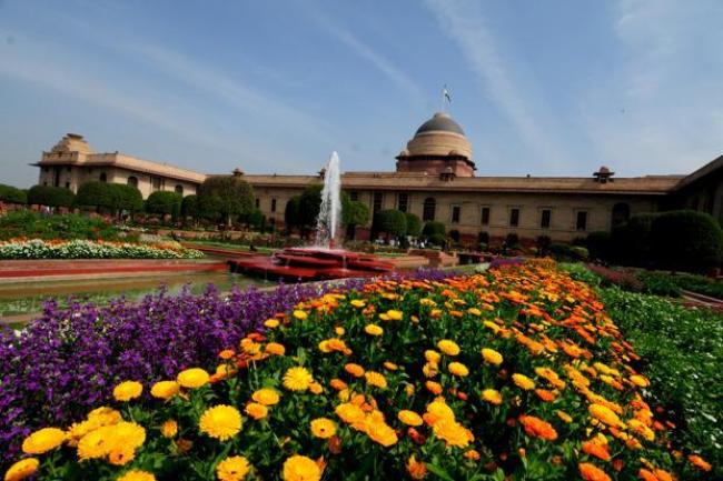 Over 1 lakh persons visited Delhi's Mughal Gardens in opening week