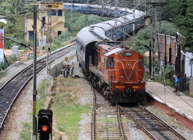 SER reschedules train for IPL spectators in Kolkata SER reschedules train for IPL spectators in Kolkata