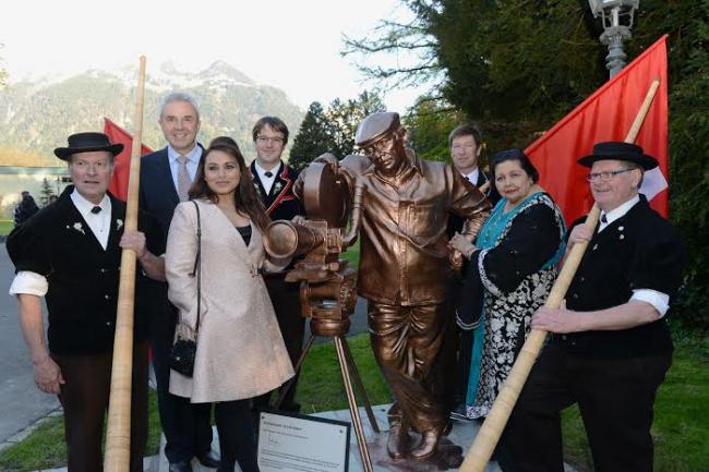 Yash Chopra immortalized by Switzerland with his statue