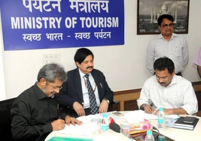 Tourism ministry and Ecotourism Society of India sign  MoU  