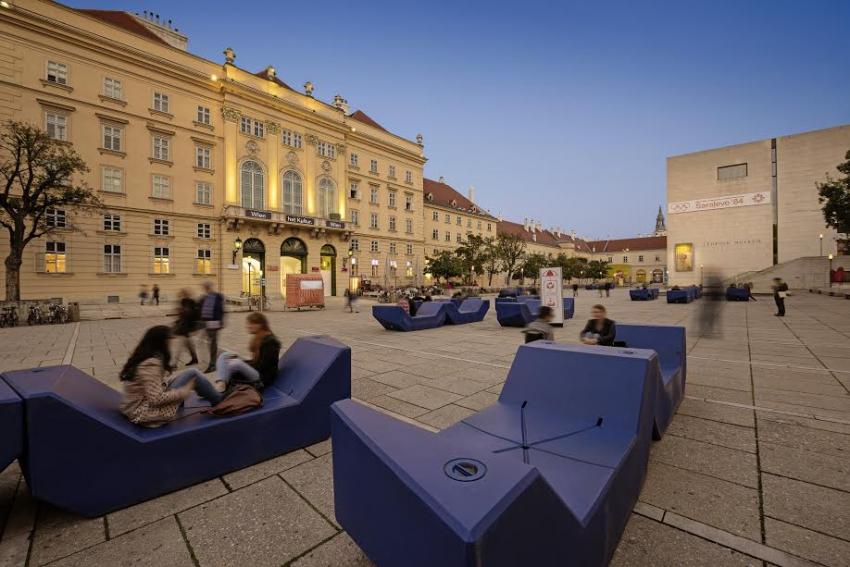 Vienna emerges as a city of international dialogue