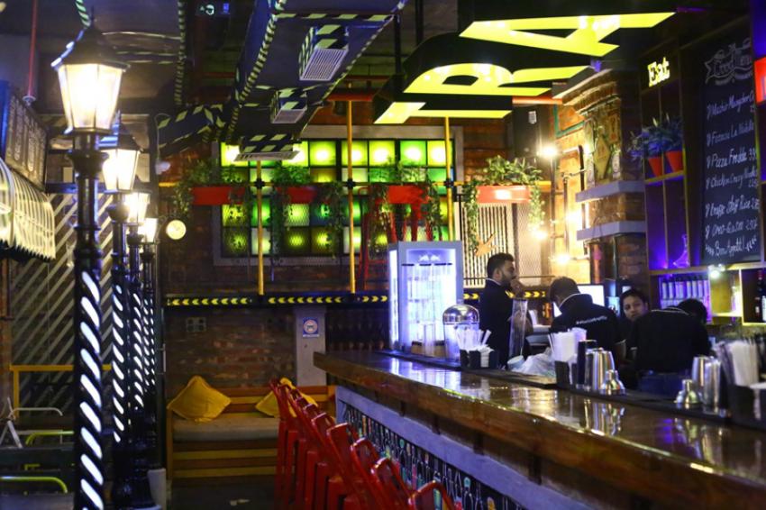 Pubs reopen in Kolkata, to stay open as per government mandated hours Pubs reopen in Kolkata, to stay open as per government mandated hours