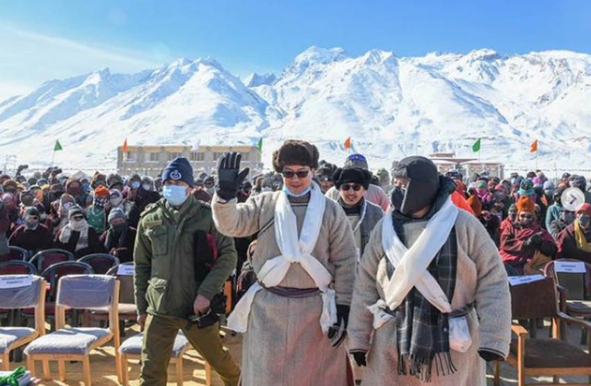  Ladakh: Kiren Rijiju inaugurates Khelo India Zanskar Winter Sports Festival