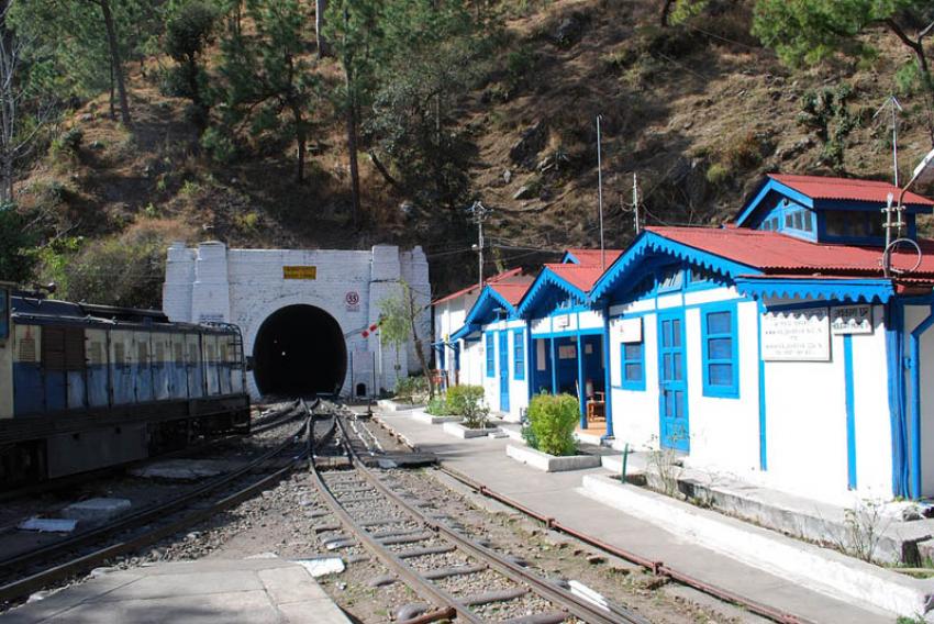 Shimla Kalka heritage train restarted, RT-PCR test report not required for Himachal Pradesh Shimla Kalka heritage train restarted, RT-PCR test report not required for Himachal Pradesh