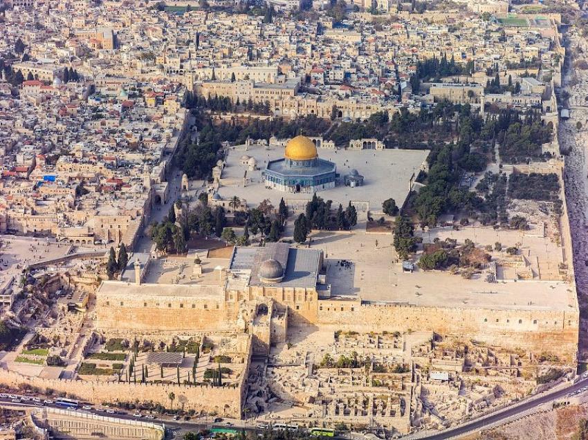 Israel abolishes all covid19 travel curbs, suspends red list Israel abolishes all covid19 travel curbs, suspends red list