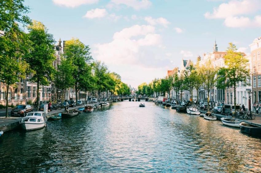 Amsterdam plans huge tourist tax hike &mdash; Visitors could soon pay up to 20 percent